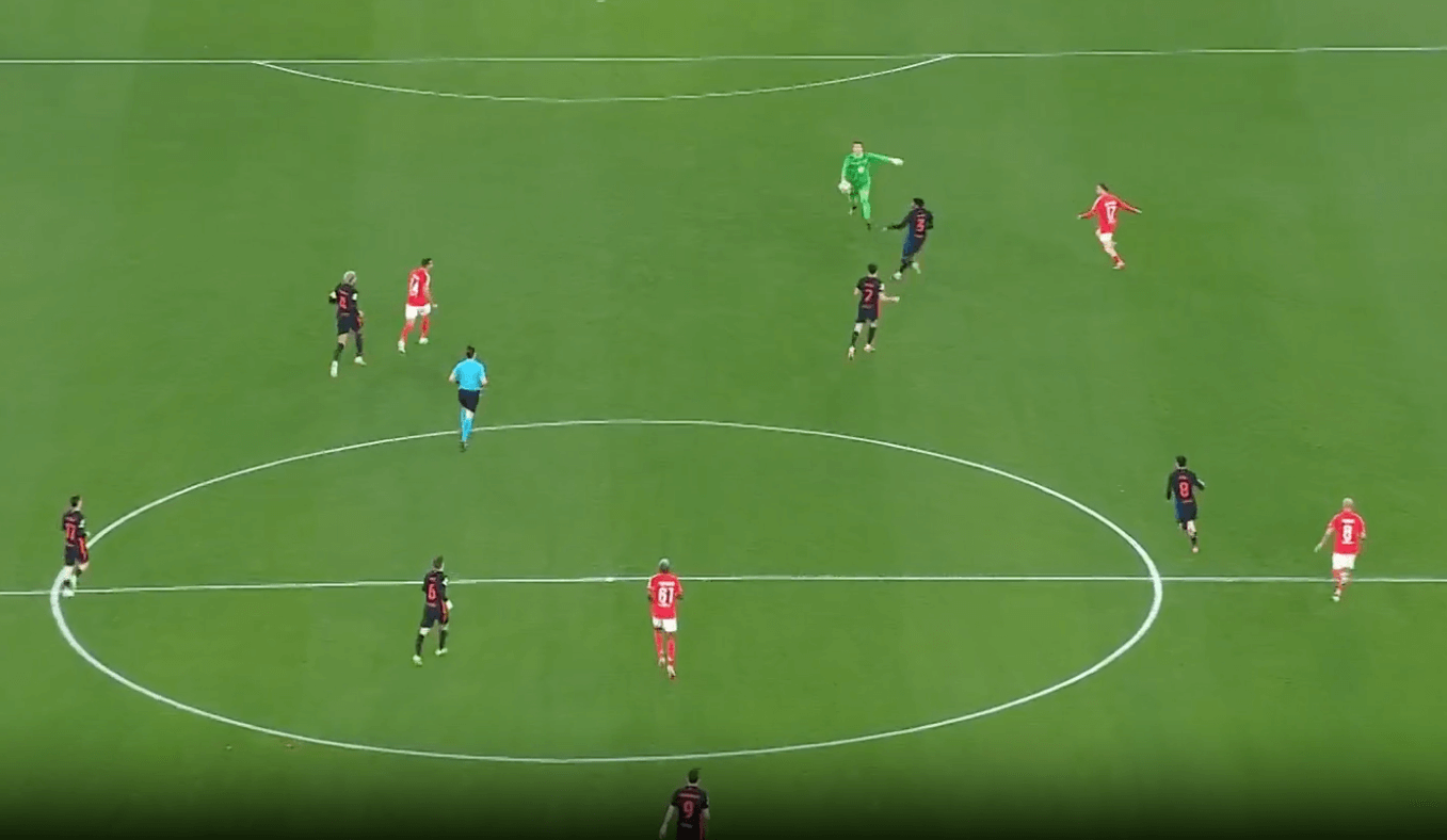 Szczesny mistake in game Szczesny mistake in game