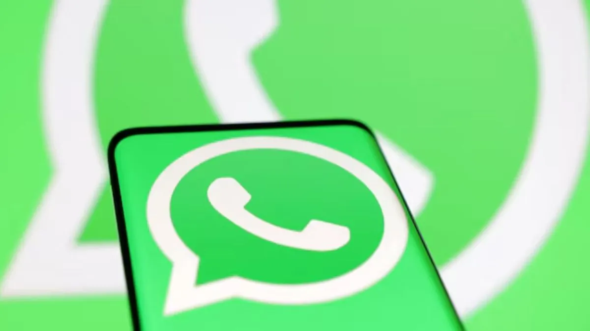 WhatsApp Glass Liquid 2 WhatsApp Glass Liquid 2