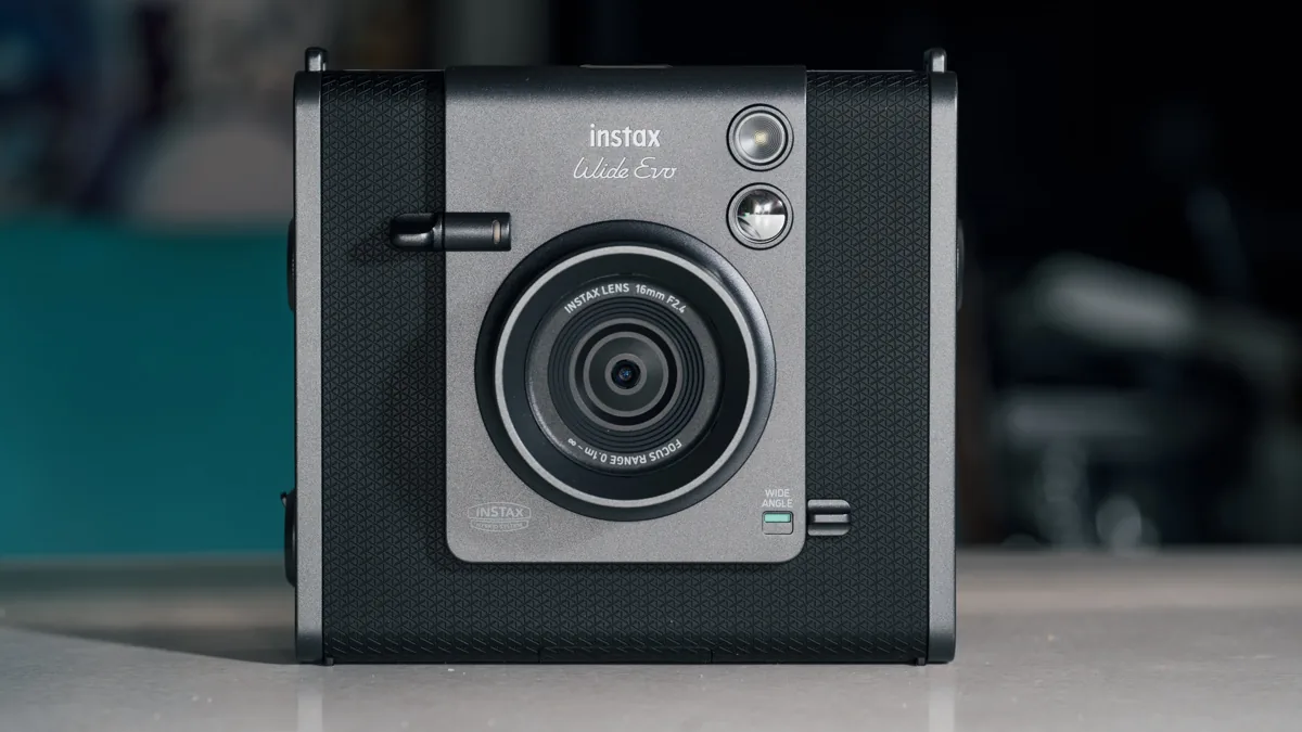 Fujifilm Instax Wide Evo