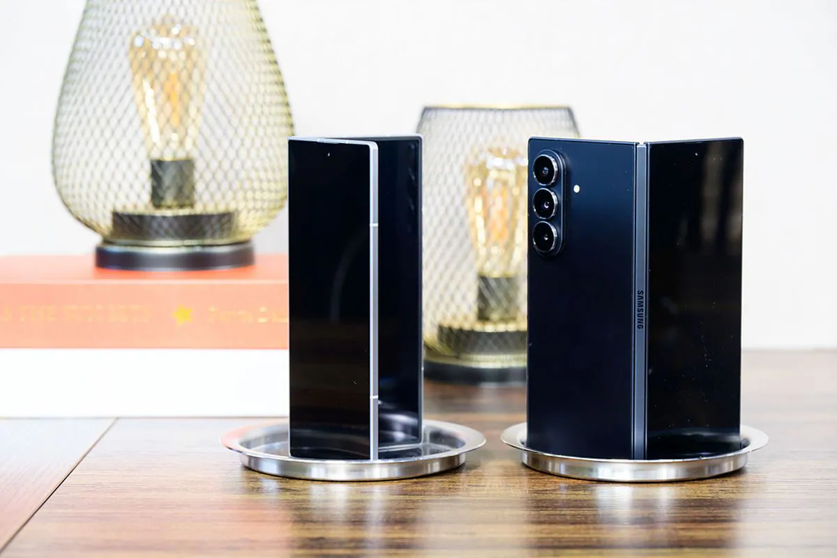 Samsung Galaxy Z Fold 8 Samsung Galaxy Z Fold 8