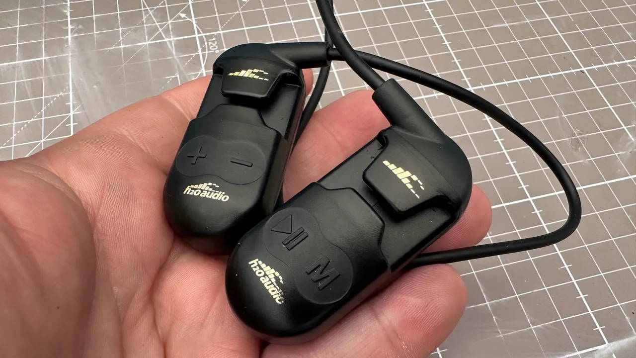 H2O Audio Sonar 2 Pro H2O Audio Sonar 2 Pro