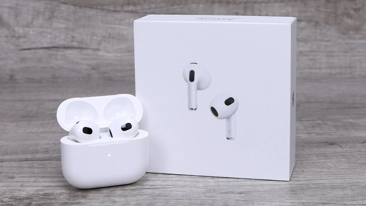 AirPods