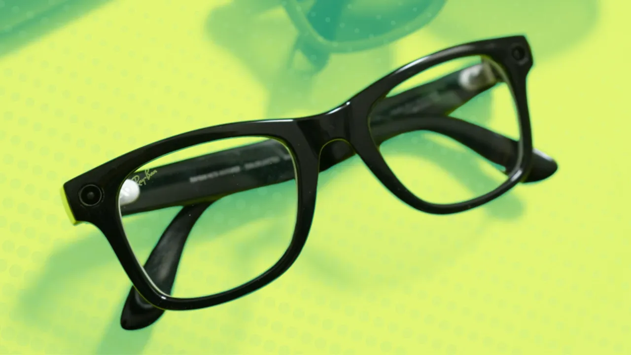 Ray-Ban Smart Glasses