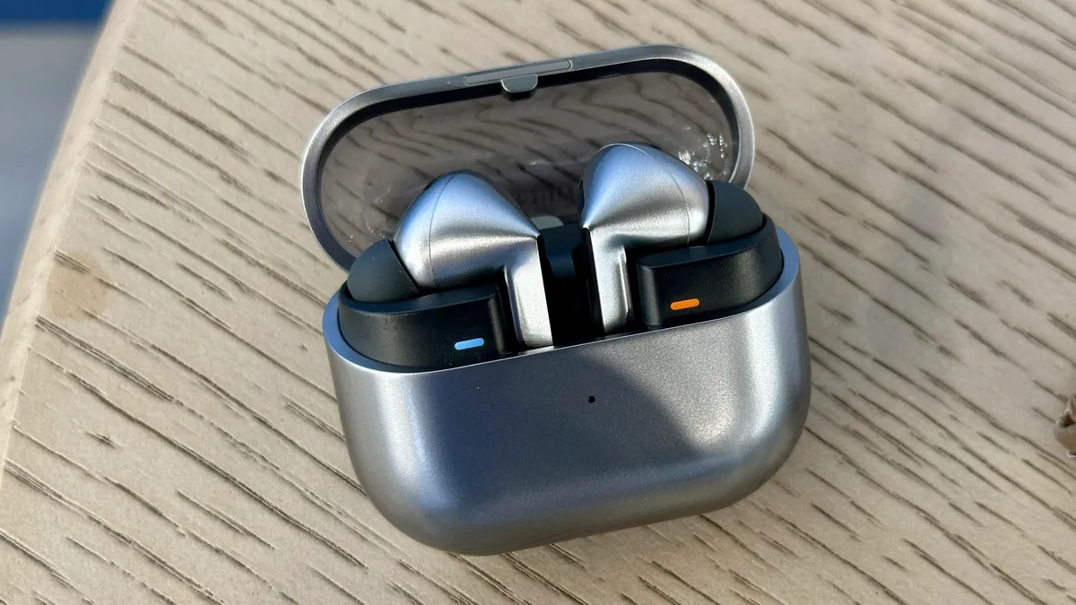 Samsung Galaxy Buds 4