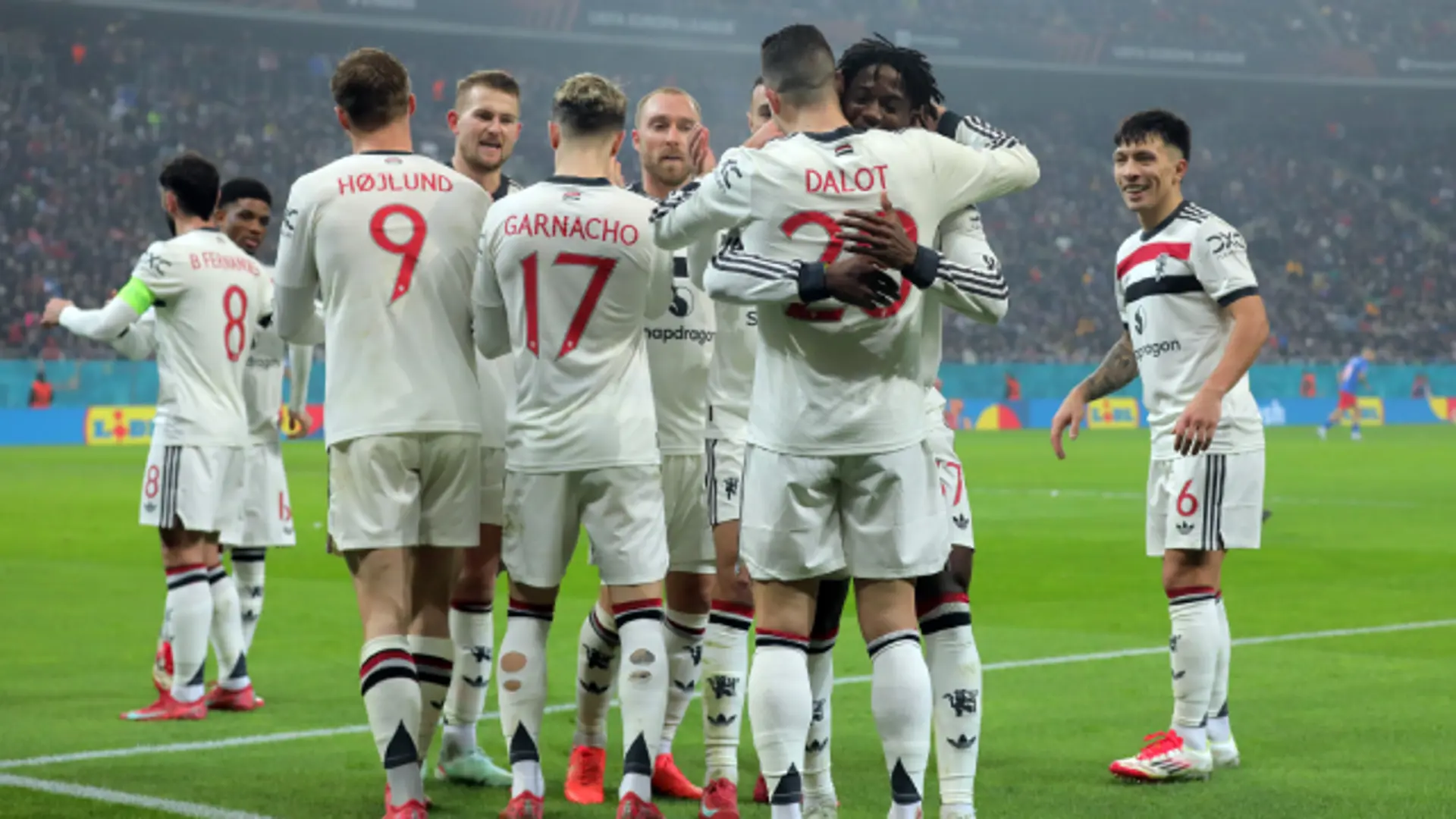 Manchester United players celebrating