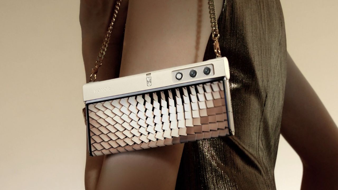Honor V Purse