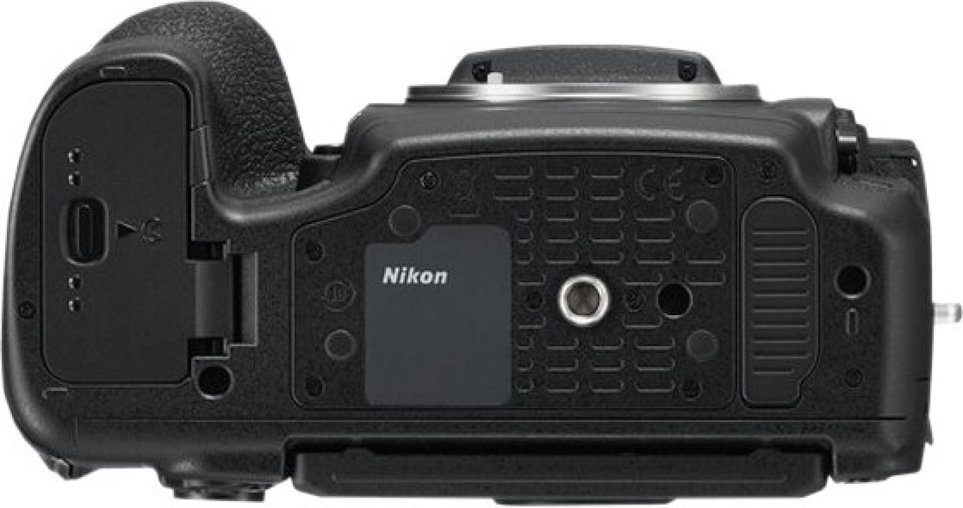 D850 (AF-S 24-120mm f/4 ED VR Kit Lens) Digital SLR Camera