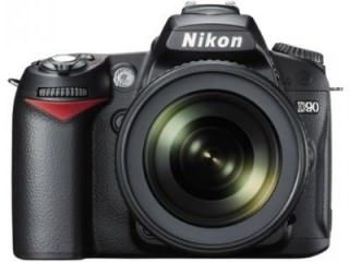 D90 (AF-S 18-105 mm VR Kit Lens) Digital SLR Camera