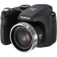 Fujifilm FinePix S700 Bridge Camera