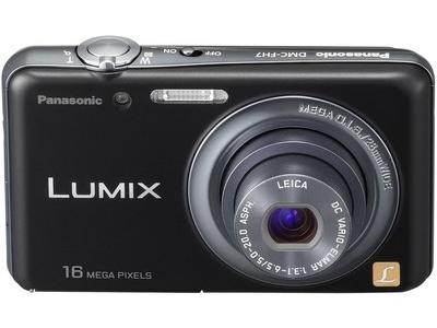 Panasonic Lumix DMC-FH7 Point & Shoot Camera