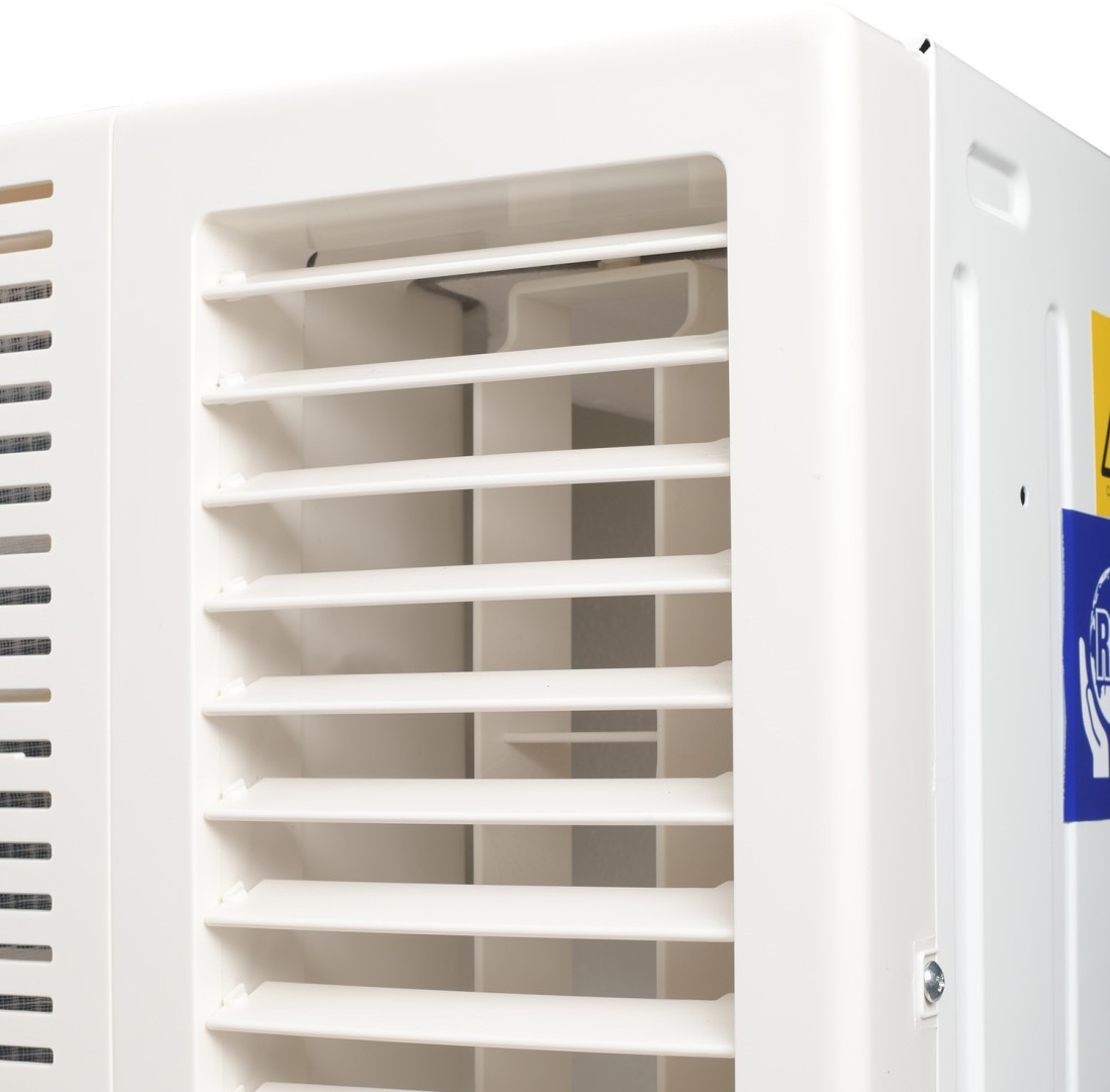 WAC 183C FOW-FS 1.5 Ton 3 Star  Window AC