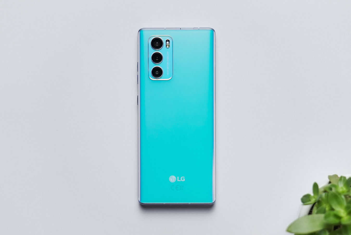 LG Wing