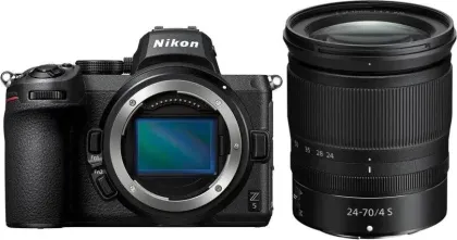 Z5 Mirrorless Camera with 24-70 mm Lens