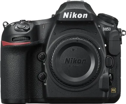 D850 45.7MP DSLR Camera (24-120 VR Lens)